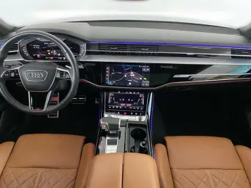 AUDI A8 50 TDI quattro S line PANO HUD STHZG AHK 360