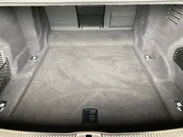 AUDI A8 50 TDI quattro S line PANO HUD STHZG AHK 360