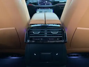 AUDI A8 50 TDI quattro S line PANO HUD STHZG AHK 360