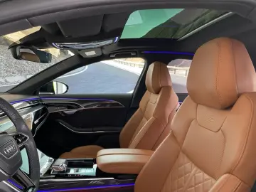AUDI A8 50 TDI quattro S line PANO HUD STHZG AHK 360