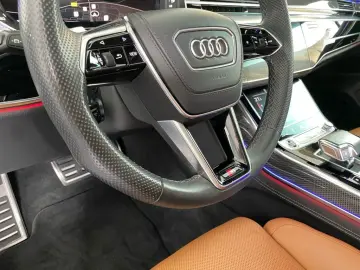 AUDI A8 50 TDI quattro S line PANO HUD STHZG AHK 360