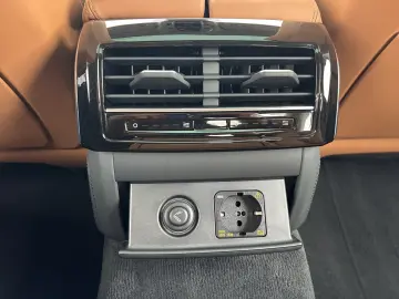AUDI A8 60 eTFSI TV Pano Matrix 360 ACC Leder HUD