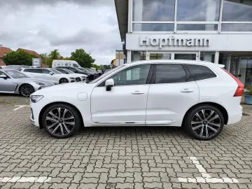 VOLVO XC60 T6 Plus Bright AWD Luftfahrwerk Pano AHK