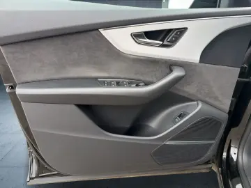 AUDI Q8 S line Ed. 45 TDI qu HuD B&O 23  HDMatrix Ass