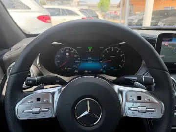 MERCEDES-BENZ C 200 Cabrio 4Matic AMG MBUX Navi Ambi…