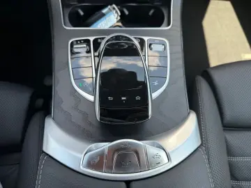 MERCEDES-BENZ C 200 Cabrio 4Matic AMG MBUX Navi Ambi…