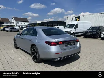 MERCEDES-BENZ E 300 de 4M Avantgarde 19  Fahr-Assi L…