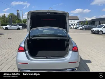 MERCEDES-BENZ E 300 de 4M Avantgarde 19  Fahr-Assi L…