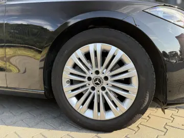 MERCEDES-BENZ C 200 d Keyless   NAVI   Tempomat   Di…