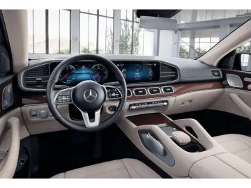 MERCEDES-BENZ GLE 350 d 4M Coupé AMG Sport PANO MULT…