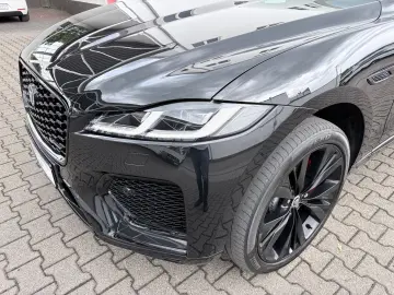 JAGUAR F-Pace R-Dynamic SE AWD PANO STANDH. MEMORY
