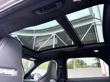 JAGUAR F-Pace R-Dynamic SE AWD PANO STANDH. MEMORY