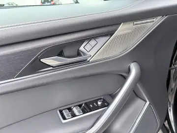 JAGUAR F-Pace R-Dynamic SE AWD PANO STANDH. MEMORY