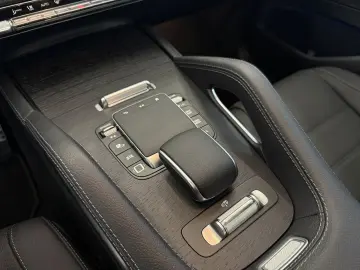 MERCEDES-BENZ GLE 450 4M AMG  Multibeam NAVI DISTRON…