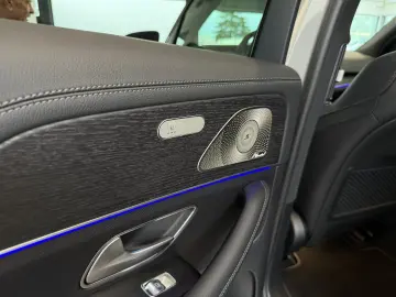 MERCEDES-BENZ GLE 450 4M AMG  Multibeam NAVI DISTRON…