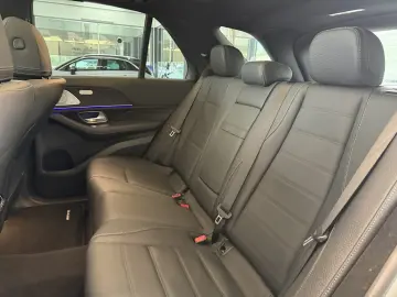 MERCEDES-BENZ GLE 450 4M AMG  Multibeam NAVI DISTRON…