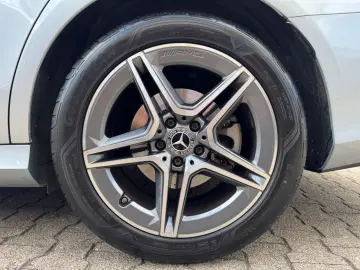 MERCEDES-BENZ E 200 Lim. AMG-LINE KAM DIST LED SD WI…