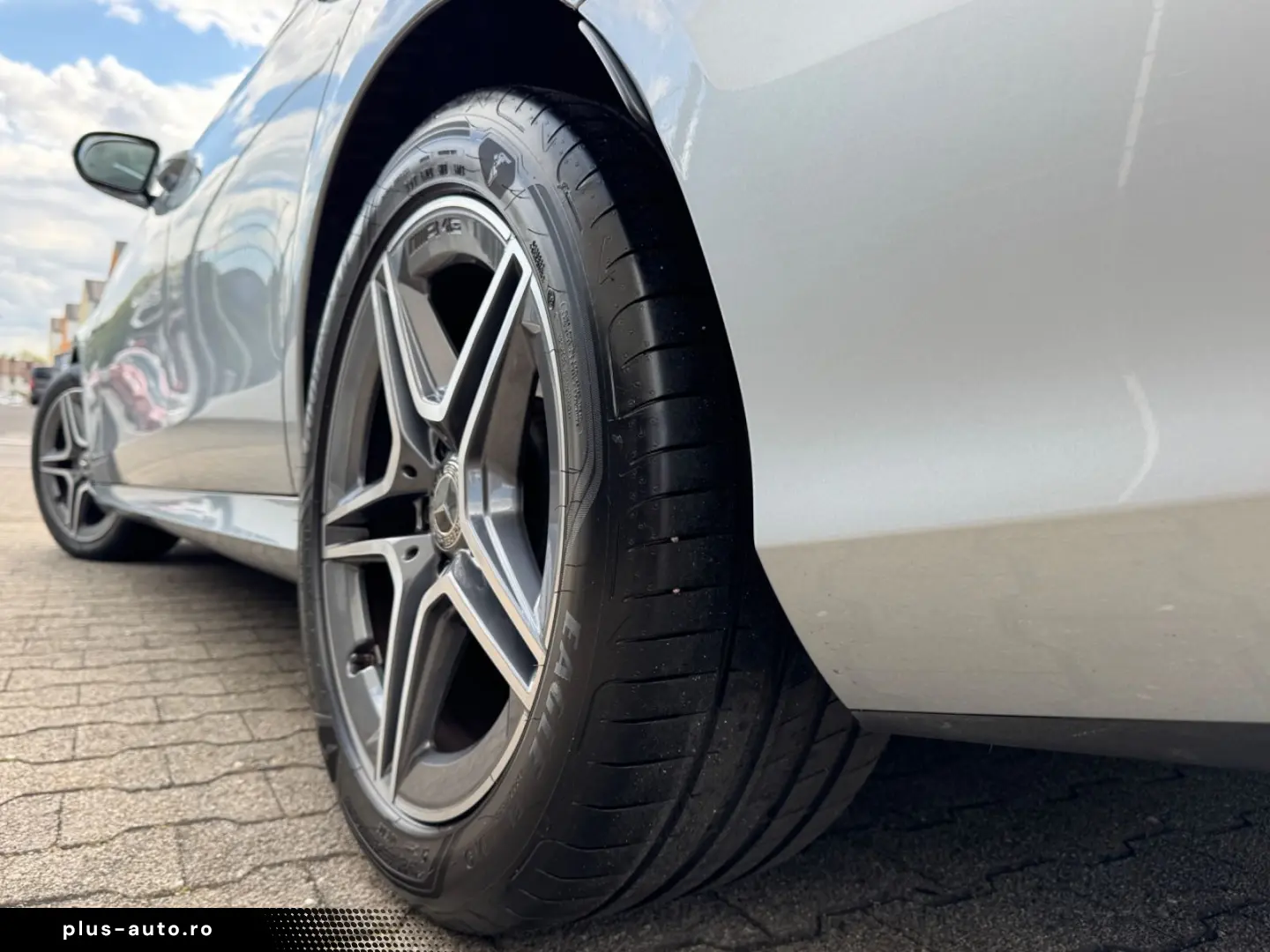MERCEDES-BENZ E 200 Lim. AMG-LINE KAM DIST LED SD WI&hellip;