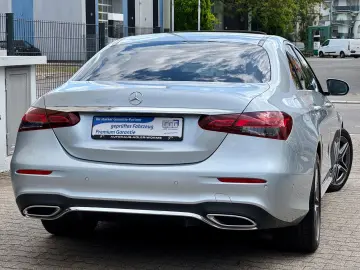 MERCEDES-BENZ E 200 Lim. AMG-LINE KAM DIST LED SD WI…