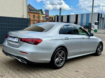 MERCEDES-BENZ E 200 Lim. AMG-LINE KAM DIST LED SD WI…