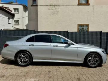 MERCEDES-BENZ E 200 Lim. AMG-LINE KAM DIST LED SD WI…
