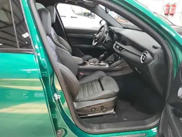 ALFA ROMEO Stelvio Quadrifoglio Q4 Leder ACC 21  Panoramada
