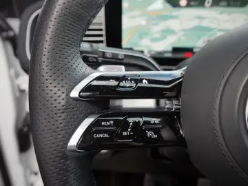 MERCEDES-BENZ GLE 350 de 4M mit EQ Hybrid Technologi…