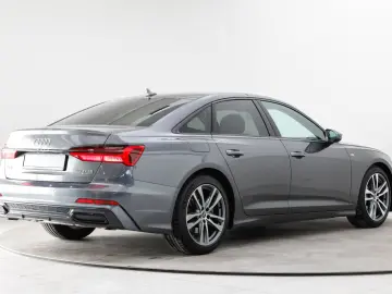 AUDI A6 Limousine 45 TFSI quattro S line AHK Stdhz