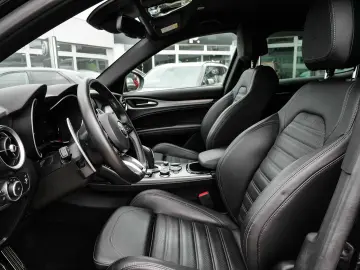 ALFA ROMEO Stelvio Veloce Q4 AHK-el. klappb. El. Fondsitzve