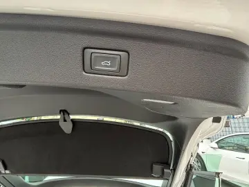 AUDI A5 Sportback 40 TDI quattro S line Zubehör  16 K