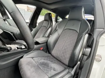 AUDI A5 Sportback 40 TDI quattro S line Zubehör  16 K