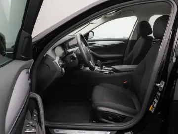 BMW 520e Kamera DAB Sport Klima-4Zonen Alarm ParkAss