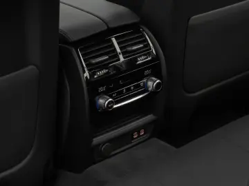 BMW 520e Kamera DAB Sport Klima-4Zonen Alarm ParkAss