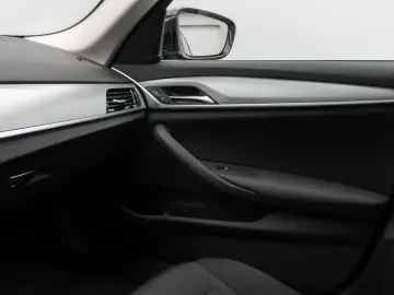 BMW 520e Kamera DAB Sport Klima-4Zonen Alarm ParkAss