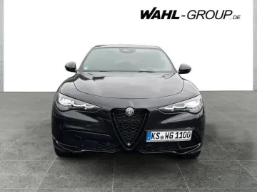 ALFA ROMEO Stelvio Intensa Q4  PANO ACC KEYLESS  DAB LED