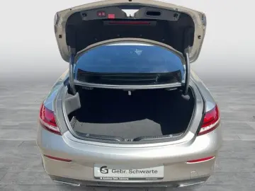 MERCEDES-BENZ C Coupe 220d AMG-Line Multibeam Distro…