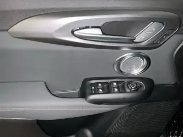 ALFA ROMEO Tonale Intensa PHEV Allrad Tieferlegung Spurverb