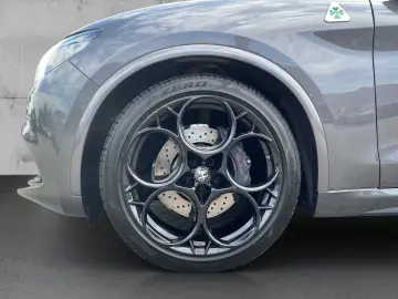 ALFA ROMEO Stelvio Quadrifoglio Evoluzione AKRAPOVIC 21