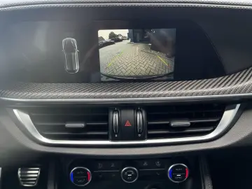 ALFA ROMEO Stelvio Quadrifoglio Evoluzione AKRAPOVIC 21