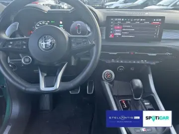 ALFA ROMEO Tonale Veloce Q4 Hybrid 280 Automatik  Navi SHZ