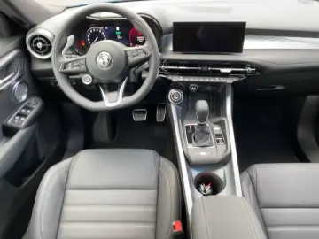 ALFA ROMEO Tonale VELOCE 1.3T MultiAir Plug-In Hybrid 206kW
