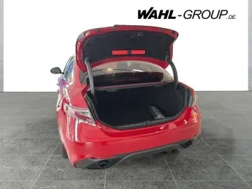 ALFA ROMEO Giulia Intensa Q4  PANO ACC PDC  DAB LED RFK