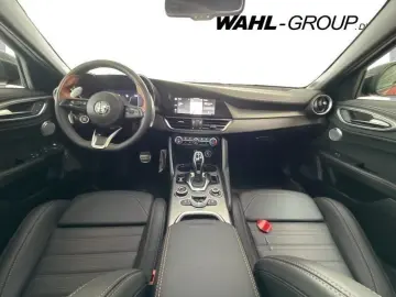 ALFA ROMEO Giulia Intensa Q4  PANO ACC PDC  DAB LED RFK