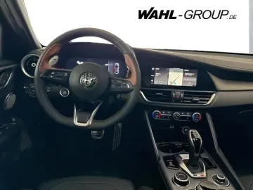 ALFA ROMEO Giulia Intensa Q4  PANO ACC PDC  DAB LED RFK