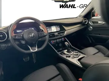ALFA ROMEO Giulia Intensa Q4  PANO ACC PDC  DAB LED RFK