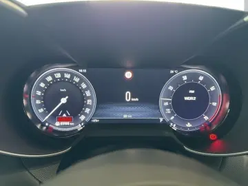 ALFA ROMEO Giulia Intensa Q4  PANO ACC PDC  DAB LED RFK