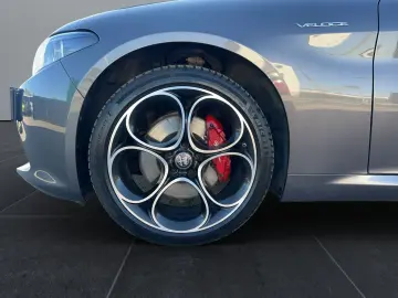 ALFA ROMEO Giulia 2.0 Turbo 16V Veloce Q4 Navi KomfortPack
