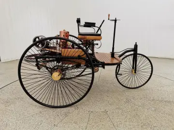 ANDERE 1886 Mercedes-Benz Patent-Motorwagen Replika