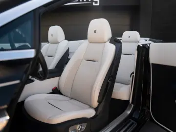 ROLLS ROYCE Dawn 6.6 V12