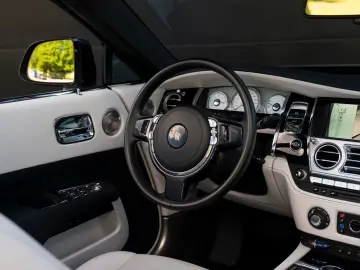 ROLLS ROYCE Dawn 6.6 V12